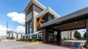 Photo of La Quinta Inn 2421 Walnut Hl Ln Garage spot, located 0.6 mi from Near SSI Commercial and Highway Construction Materials in