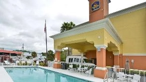 Find Parking Spot in Best western Plus SFB Airport Parking Garage
