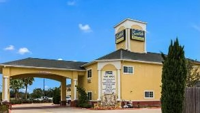 Photo of 6802 Garth Rd Parking spot, located 4.5 mi from Baytown