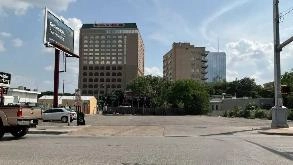 Photo of Simms Lot - 707 E 7th St spot, located 1.3 mi from Near Britton, Durst, Howard, and Spence Building (BDHS) in