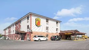 Find Parking Spot in Super 8 Spokane Airport  Parking Garage