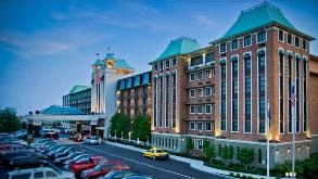 Find Parking Spot in Crowne Plaza Louisville Airport Hotel  Parking Garage
