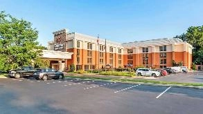 Find Parking Spot in Comfort Inn Suites ILG Airport Parking Garage