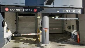 Photo of 414 E Grand Avenue - Moment Garage spot, located 0.8 mi from Near 600 East Grand Avenue in Chicago