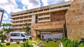 Regency Sonesta Miami Airport Parking