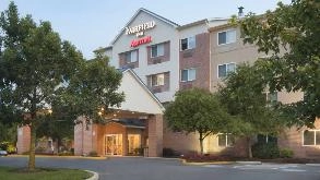 Fairfield Inn by Marriott PHL Airport Parking