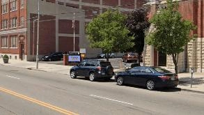 Photo of 515 E 3rd St Garage spot, located 4.0 mi from Near 18 Gates Street in