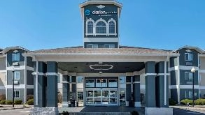 Find Parking Spot in Clarion Pointe IND Airport  Parking Garage