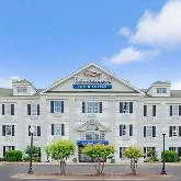 Find Parking Spot in Baymont by Wyndham JAN Airport  Parking Garage