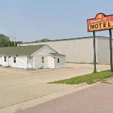 Find Parking Spot in Happy Rest Motel FSD Airport Parking Garage