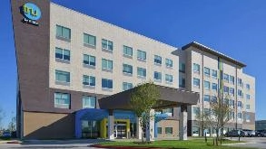 Tru by Hilton Coppell DFW North Airport Parking