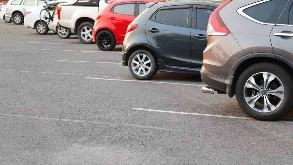 EWR Economy Parking P6