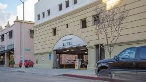 Photo of 40 S Oakland Ave Parking spot, located 0.5 mi from Near Studio 55 Salon in