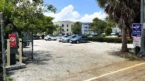 Photo of 845 5th Street Garage spot, located 6.0 mi from Near Sandwich Qbano Miami in