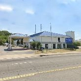 Find Parking Spot in Executive Inn and Suites BTR Airport Parking Garage