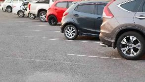 La Quinta Inn PHX Airport Parking