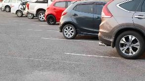 Find Parking Spot in AeroParc YUL Airport  Parking Garage