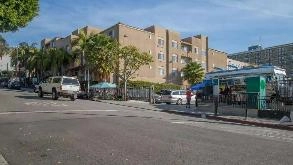 Photo of 542 S Parkview St Parking spot, located 1.0 mi from Near Dan Sung Sa in