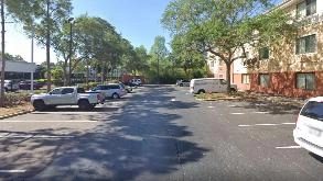 Find Parking Spot in Premium Parking P2902 Long Term Parking Garage