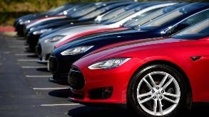 Find Parking Spot in Economy East DEN Airport  Parking Garage