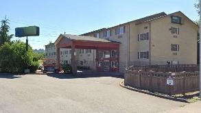 Baymont by Wyndham SEA Airport Parking