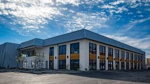 Find Parking Spot in Airport Center LAS Airport  Parking Garage