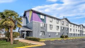 Find Parking Spot in Spark by Hilton Norfolk ORF Airport  Parking Garage