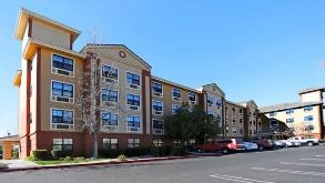 Find Parking Spot in Extended Stay America BUR Airport  Parking Garage