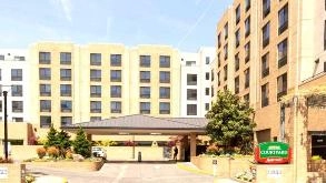 Photo of 435 NE Wasco St. (Courtyard Portland) Parking spot, located 0.5 mi from Near Broadway Bridge in