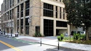 Photo of 781 Peachtree St. NE - St. Mark United Methodist Church Garage spot, located 7.0 mi from Near Night owl pizza in