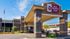 Photo of 1901 Killebrew Dr - Wyndham Bloomington Mall of America MSP Parking spot, located 0.5 mi from Near WhirlyBall Twin Cities in