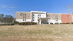 Find Parking Spot in Holiday Inn Express & Suites Raleigh at RTP Airport Parking Garage