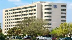 Find Parking Spot in DoubleTree by Hilton HOU Airport  Parking Garage