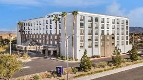 DoubleTree by Hilton LAS Airport Parking