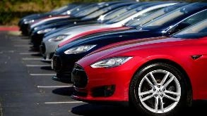 Find Parking Spot in (M) 3800 HUNTINGTON AV PHF Airport  Parking Garage