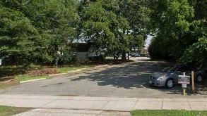 Find Parking Spot in (M) 230-232 49TH ST ROSE PHF Airport  Parking Garage