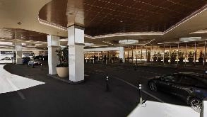 (M) THE STRAT - GARAGE LAS Airport Parking