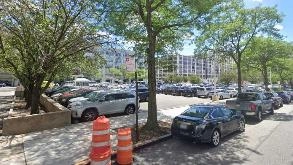 INTERNATIONAL DESIGN CENTER LGA Airport Parking