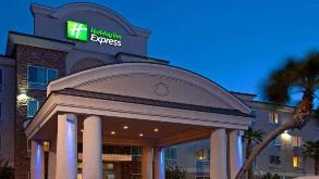 Holiday Inn Express LAS Airport Parking
