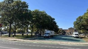 Photo of (M) EAKINS OVAL spot, located 0.7 mi from Near KOKO Hibachi in Philadelphia