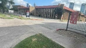 Photo of 200 E Riverside Dr. - Zone 1 Lot spot, located 1.4 mi from Near Taco More Austin in