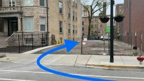 Photo of 3923 N Clarendon Ave Lot spot, located 5.0 mi from Near 4140 North Marine Drive in Chicago