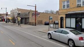 Photo of (M) REPUBLIC BANK ONLINE SALES spot, located 1.2 mi from Near North Boundary Park in Chicago