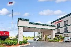 Find Parking Spot in Ramada - Pearl Jackson (JAN) Airport  Parking Garage