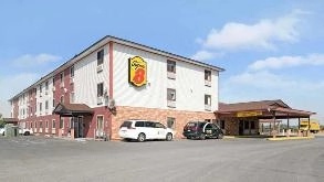 Find Parking Spot in Super 8 Motel Spokane (GEG) International Airport  Parking Garage