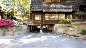 Photo of 200 E Del Mar Blvd Parking spot, located 0.9 mi from Near La Fiesta Grande Mexican Restaurant in Pasadena