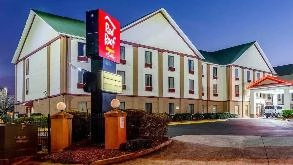 Red roof Plus and Suites ATL Airport Parking