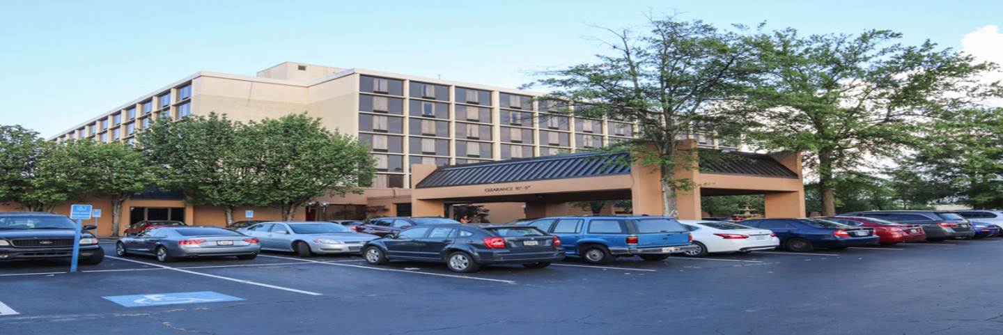 Ramada Plaza - Hartsfield Jackson Atlanta (ATL) International Airport Parking