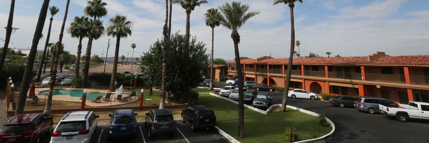 Howard Johnson Inn  Phoenix Sky Harbor International (PHX) Airport Parking (No Shuttle Service)