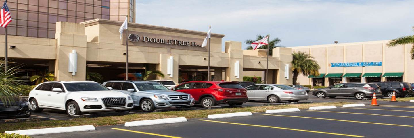 Book Hourly Parking in Doubletree Miami Airport Parking (No Shuttle)